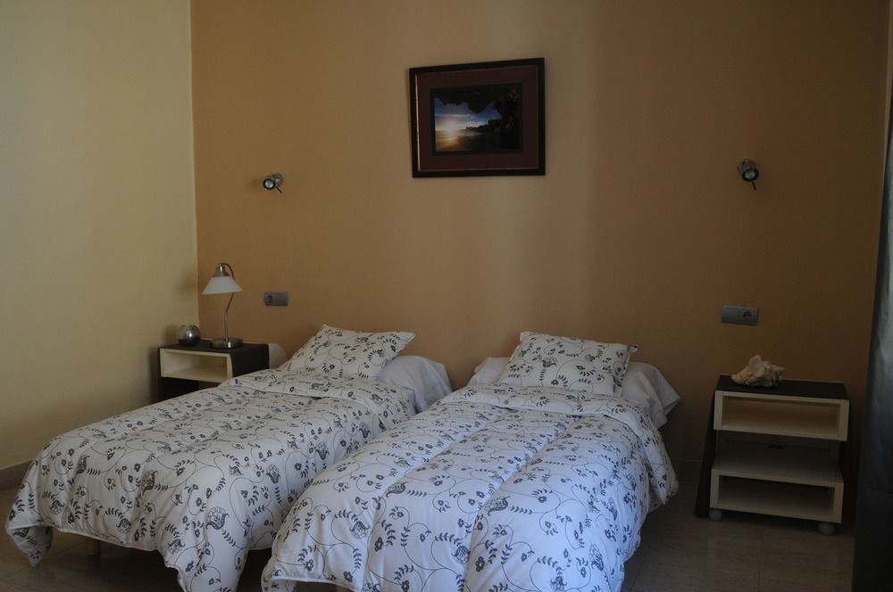 Hotel Ibiza Sitges Ngoại thất bức ảnh